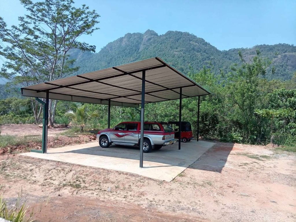 Construction of Vehicle Yard at CEB Polpitiya