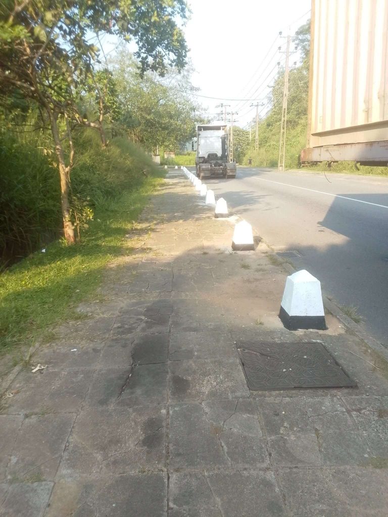 Construction of Guard Stones at Internal Roads of BOI Seethawaka