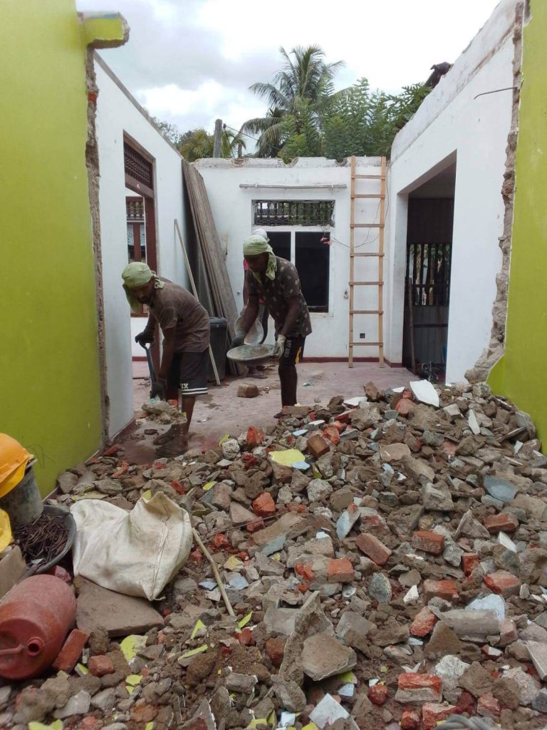 Construction of Apartment at Rathnaputa